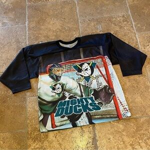 Vintage CCM MIGHTY DUCKS Boys Jersey Size L/XL-Made in USA